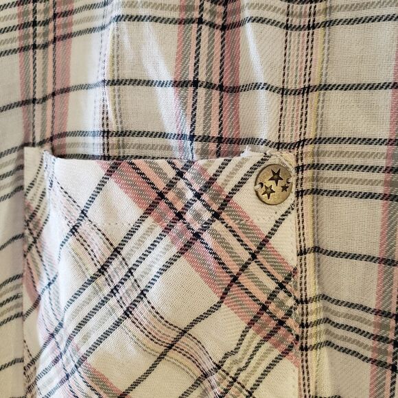 William Rast Short Rolled Sleeve Button Front Top - Picture 5 of 9